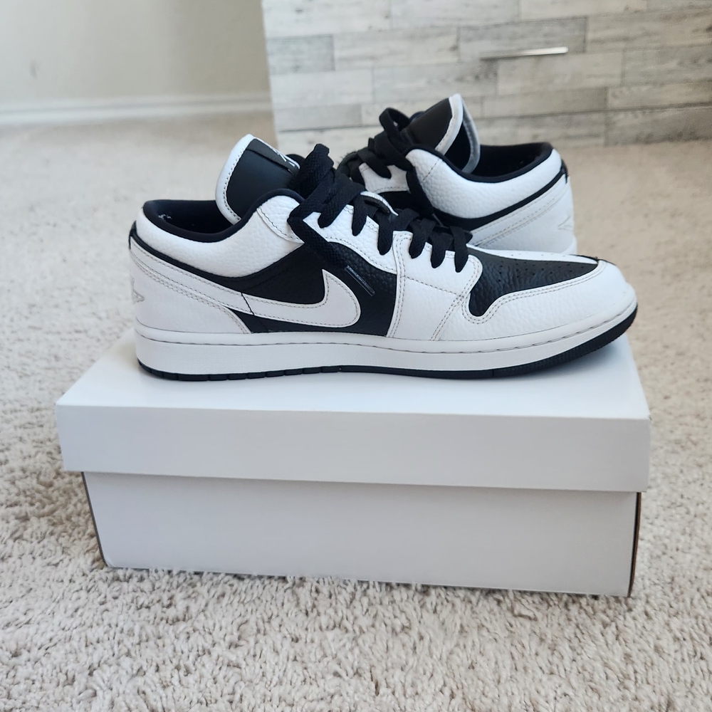 Air Jordan 1 Low SE Homage Split White Black - Picture 5 of 10